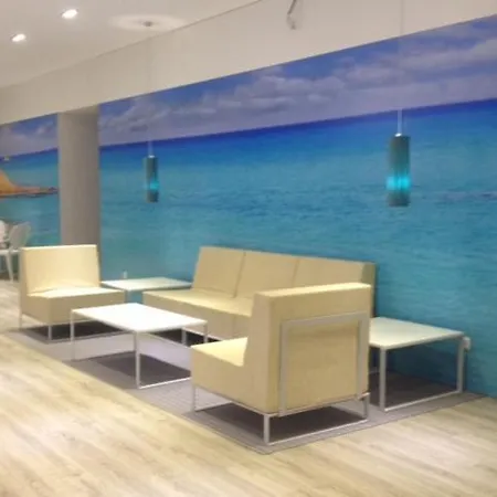 Brisas De Mar Lägenhet *